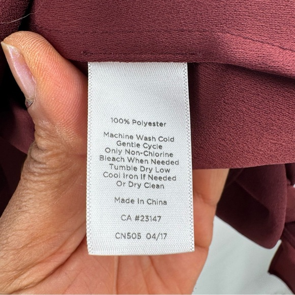 Talbots Elegant Burgundy Women's Top size 3X - Picture 4 of 6